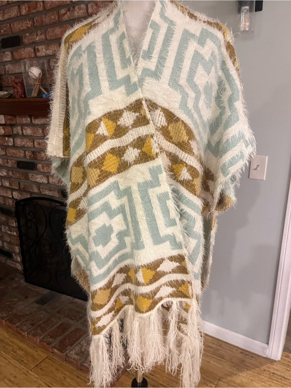 FREE PEOPLE NWOT $88 Diamondback Cozy Kimono - Picture 2 of 4